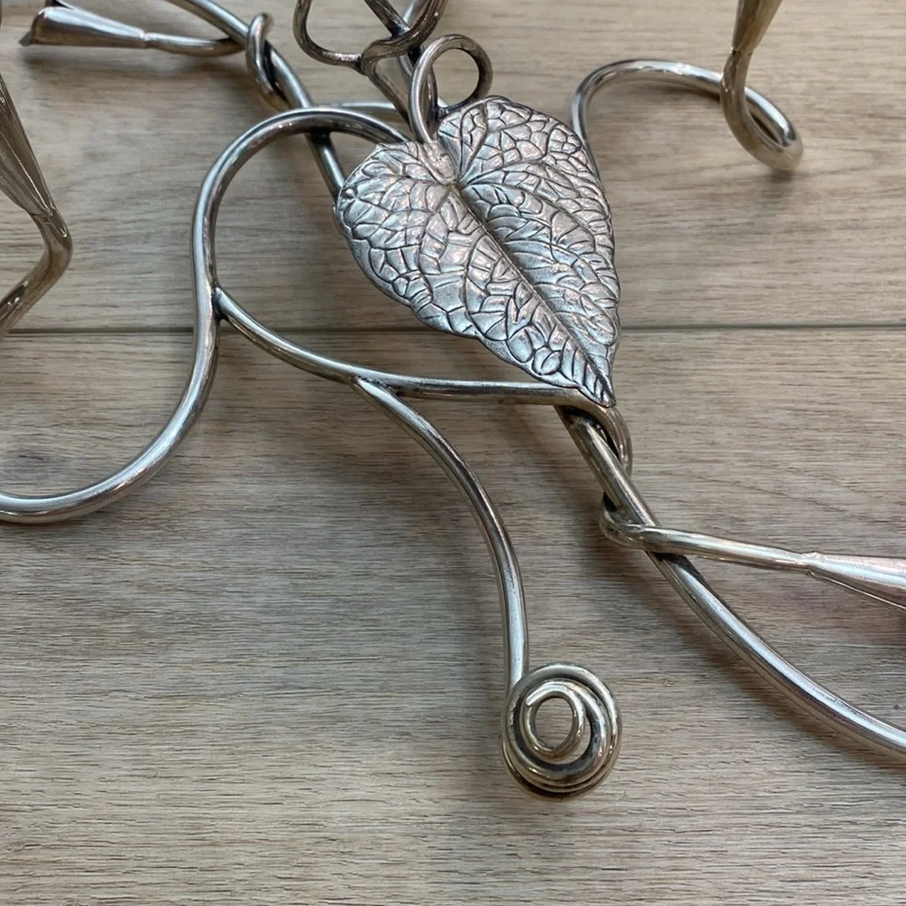 Art‎ Nouveau Lily Candle Holder
